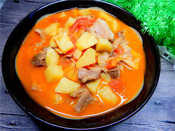 燉牛肉放什么調料